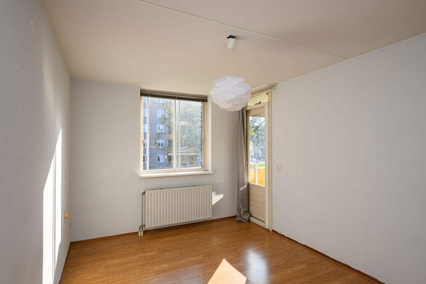 Appartement te koop: Van Linschotenlaan 77, Hilversum