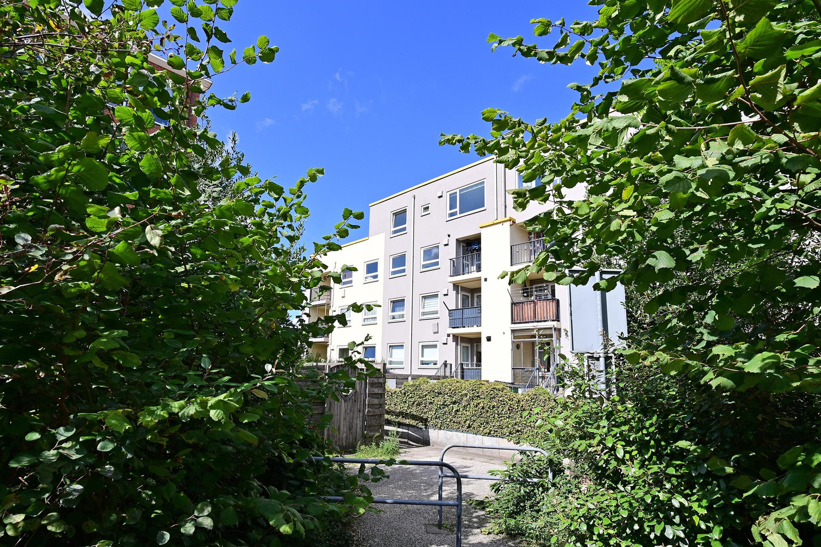 Appartement te koop: Van Riebeeckweg 110, Hilversum