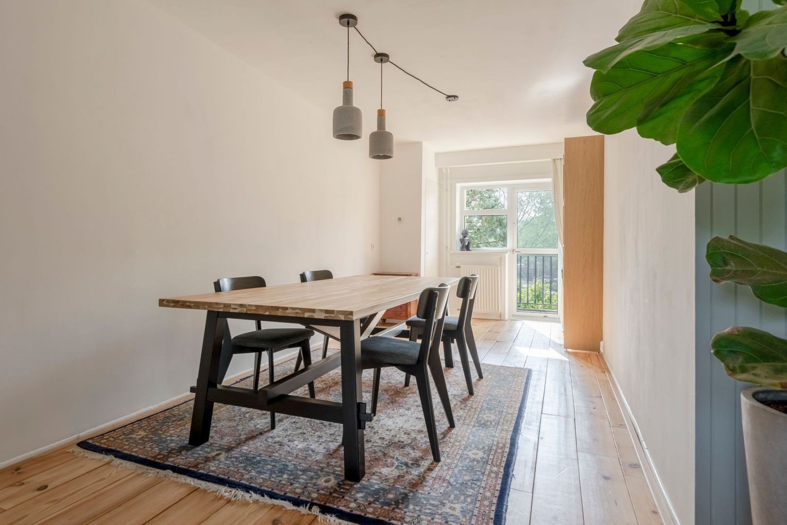 Appartement te koop: Van Riebeeckweg 154, Hilversum