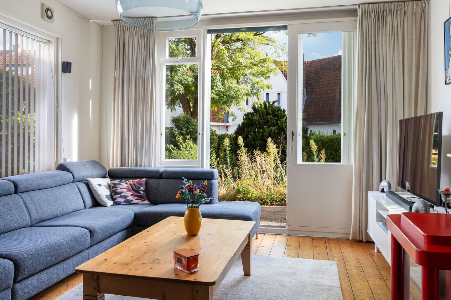 Twee-onder-één-kap te koop: Oude Amersfoortseweg 53, Hilversum
