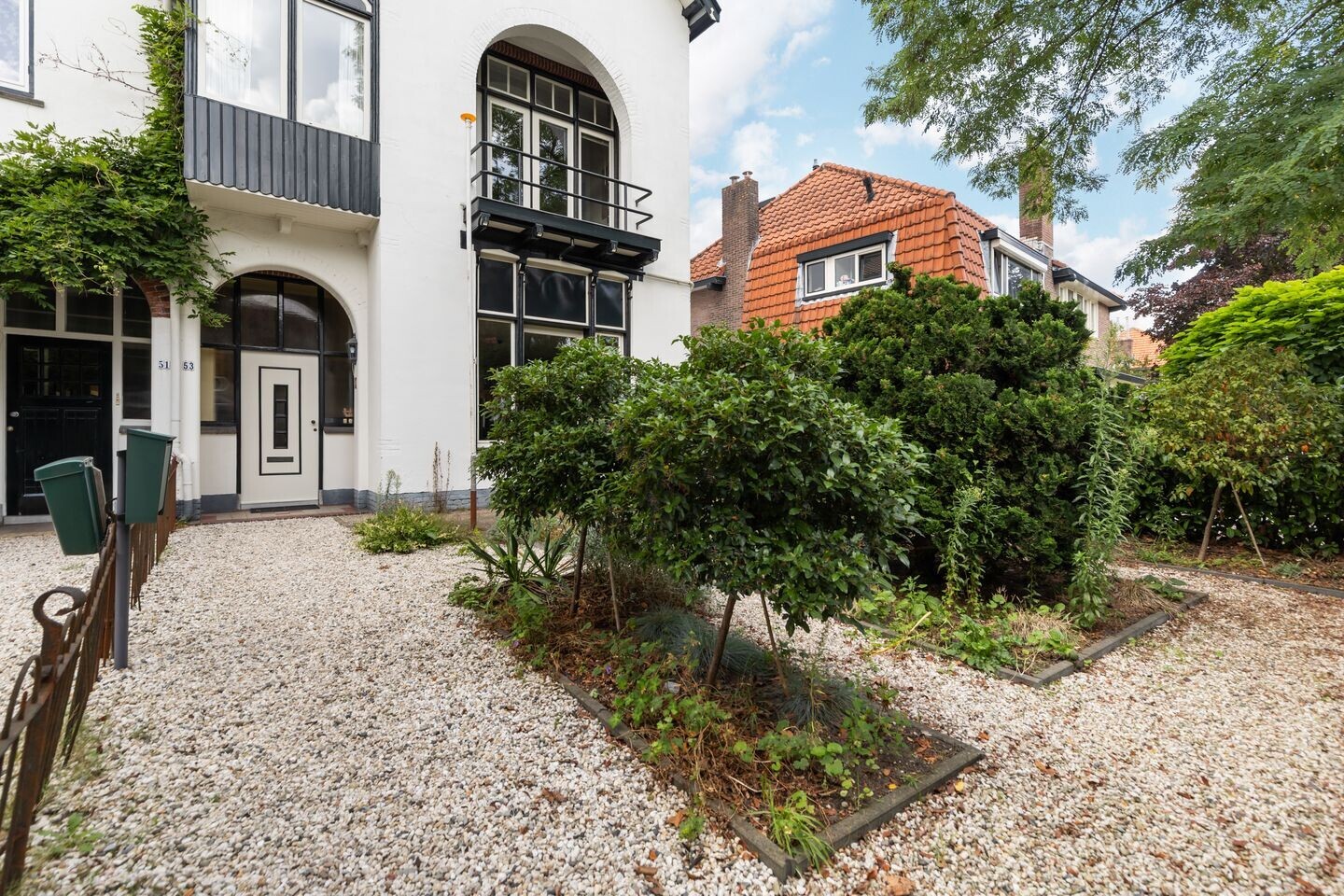 Twee-onder-één-kap te koop: Oude Amersfoortseweg 53, Hilversum