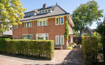 Van der Helstlaan 29