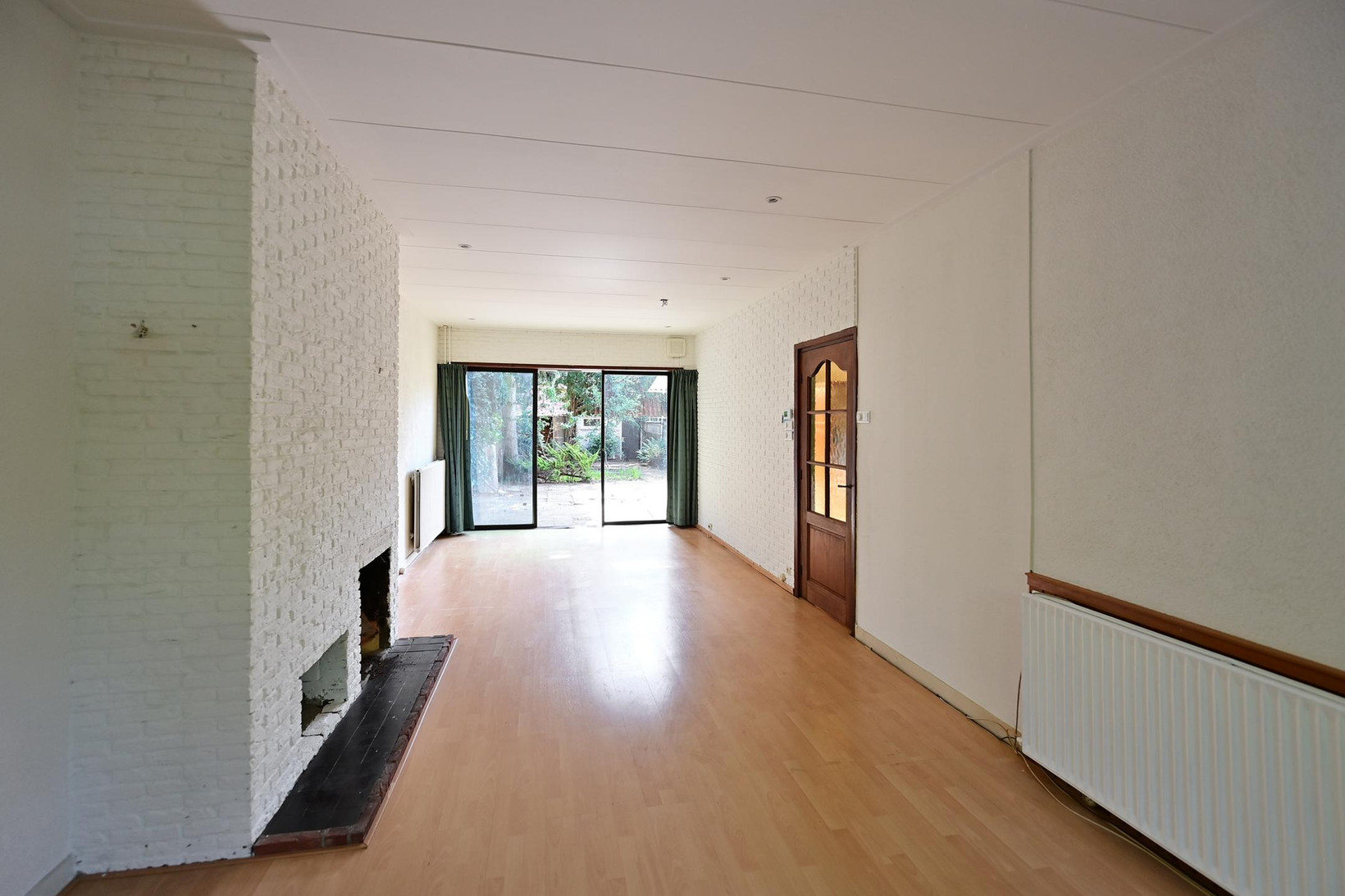 Tussenwoning te koop: Van Ostadelaan 15, Hilversum