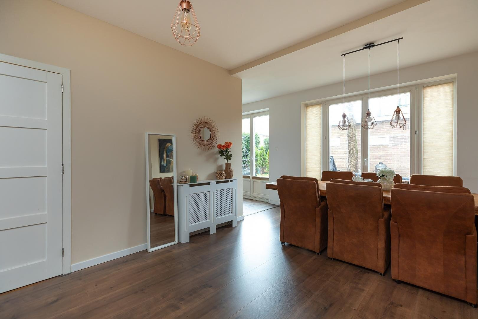 Hoekwoning te koop: Eikbosserweg 216, Hilversum