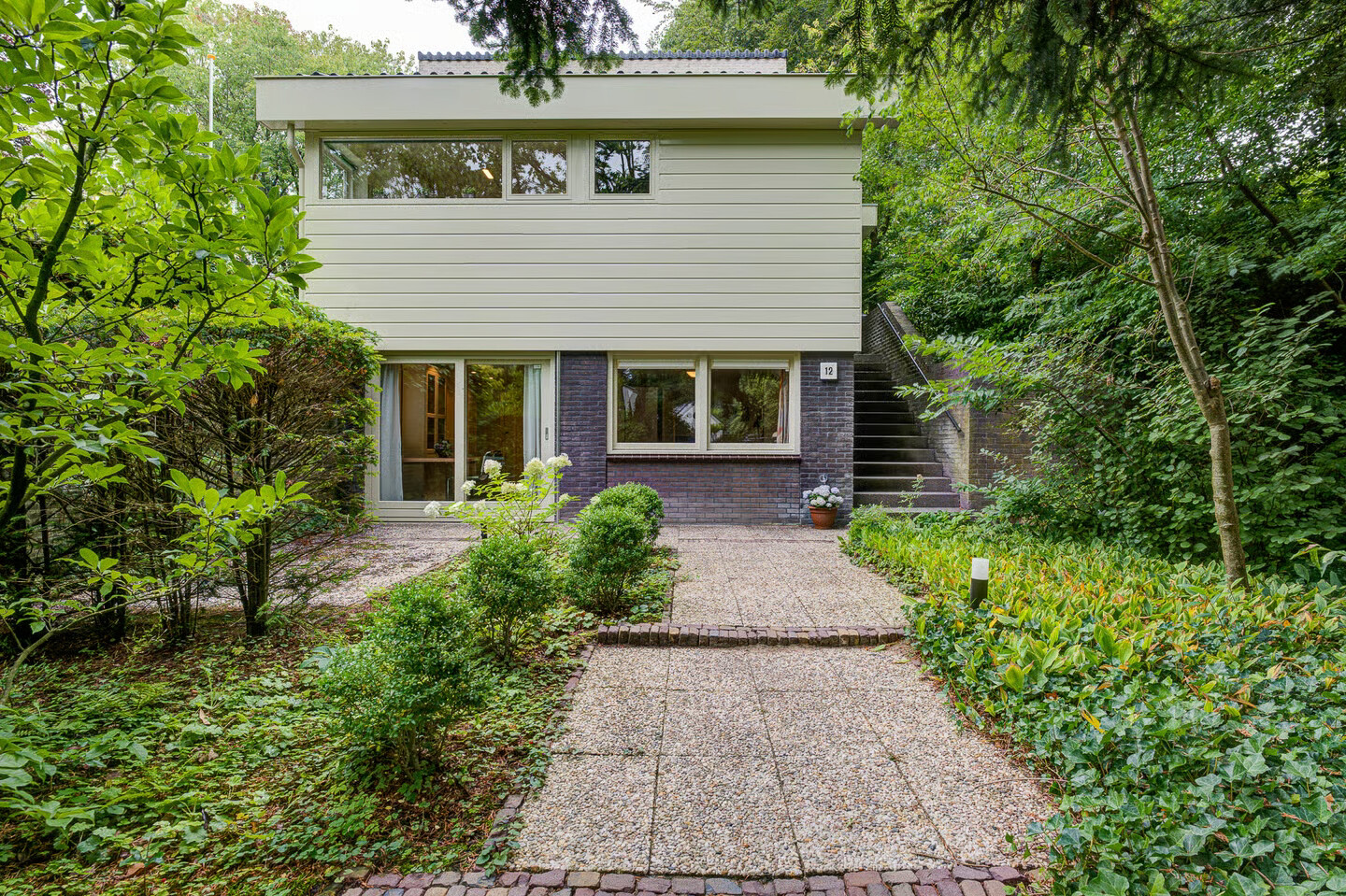 Vrijstaande woning te koop: Bremlaan 12, Hilversum