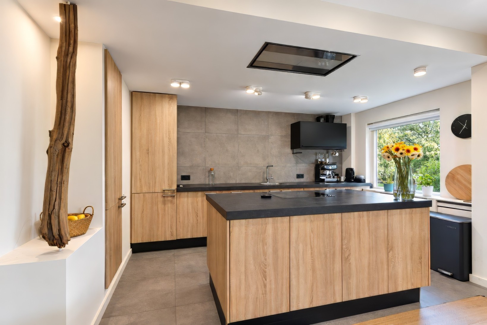 Appartement te koop: Utrechtseweg 34K, Hilversum