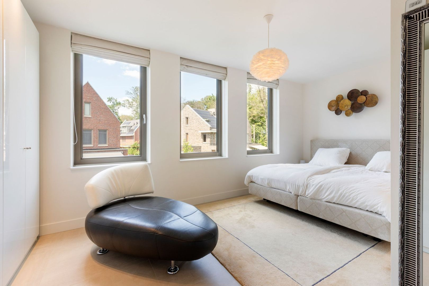 Twee-onder-één-kap te koop: Rondeellaan 22, Hilversum