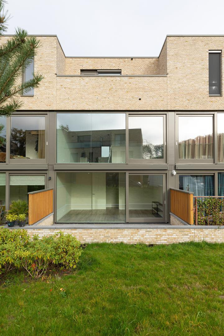 Tussenwoning te koop: Struikheidelaan 77, Hilversum