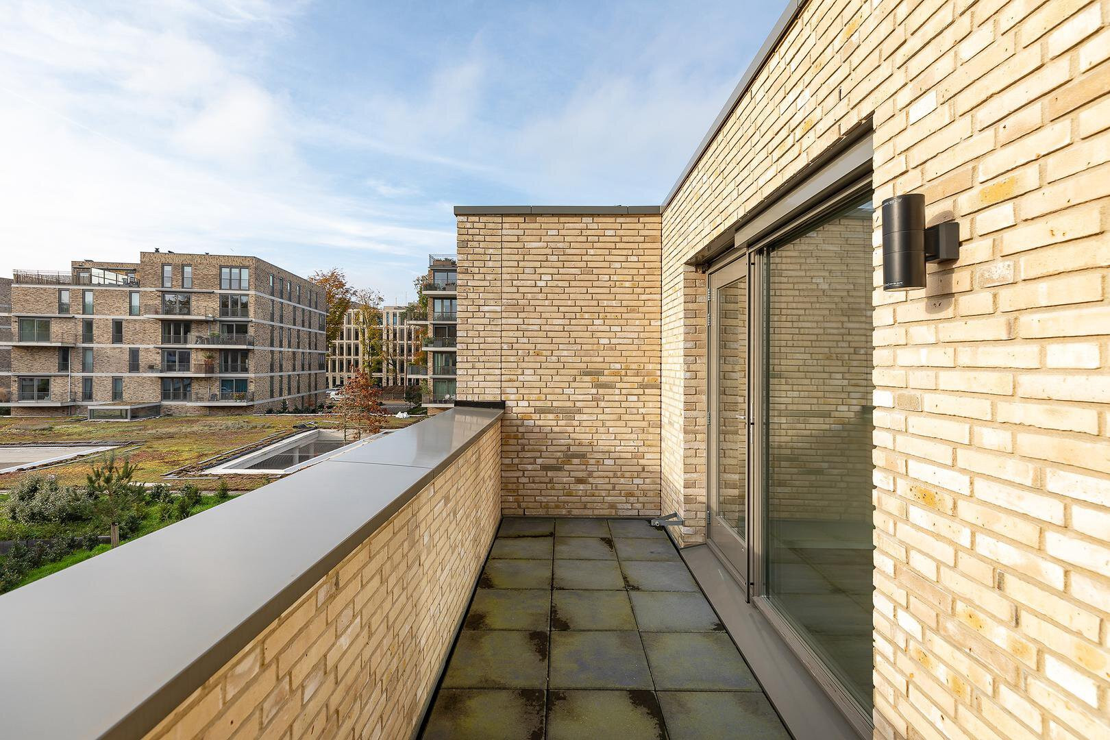 Tussenwoning te koop: Struikheidelaan 77, Hilversum