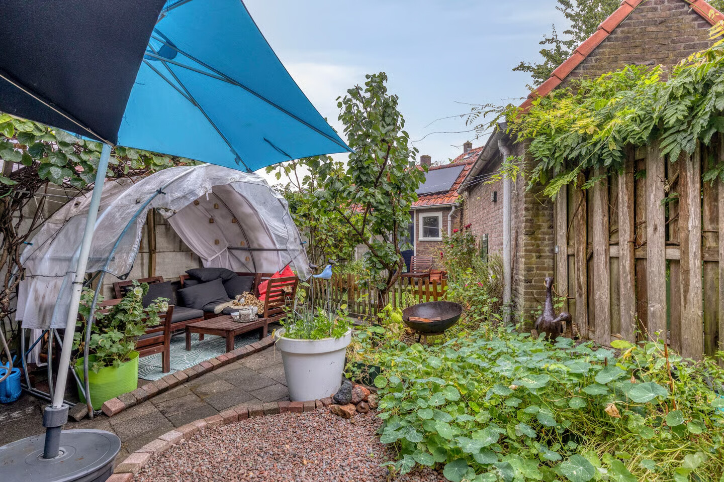 Hoekwoning te koop: Ericastraat 43, Hilversum