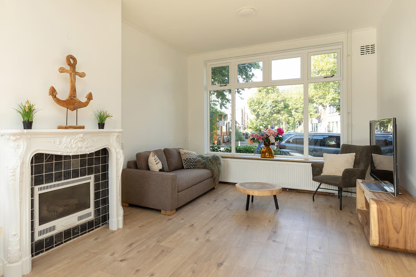 Tussenwoning te koop: Hilvertsweg 163, Hilversum