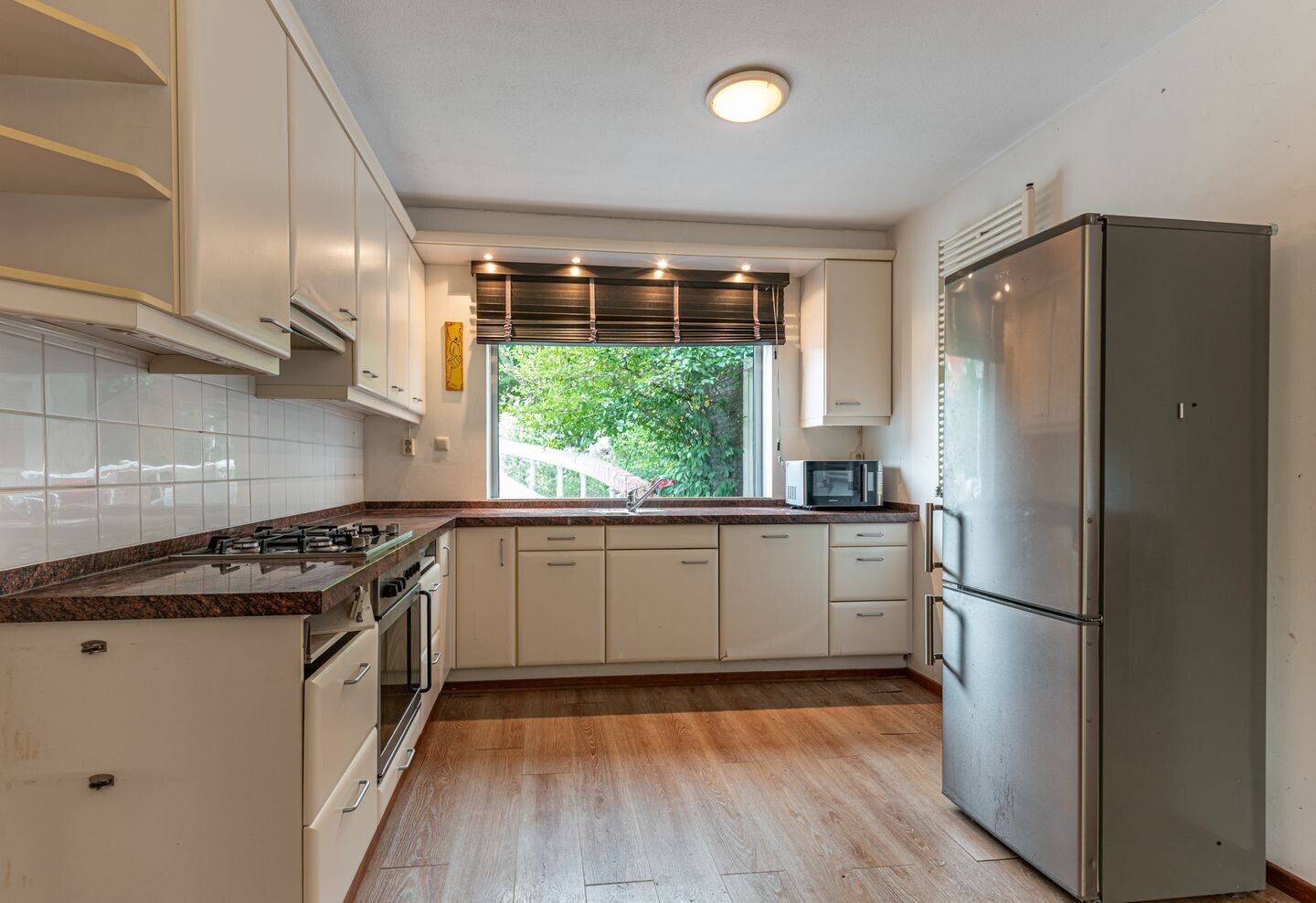 Hoekwoning te koop: J.H. Meijerstraat 7, Hilversum