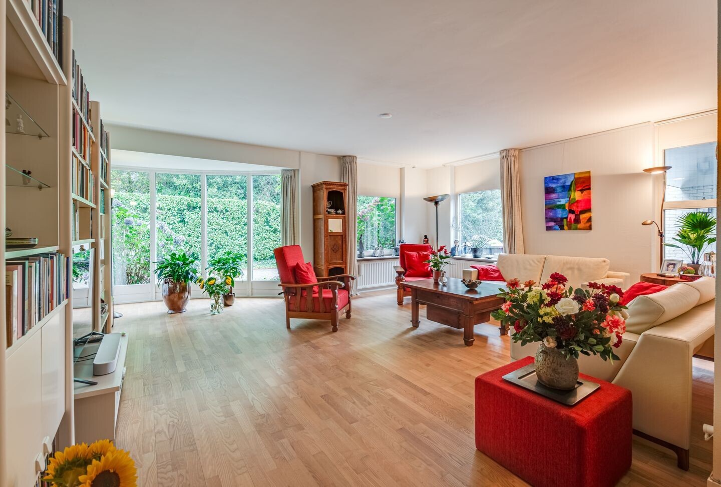 Hoekwoning te koop: J.H. Meijerstraat 7, Hilversum