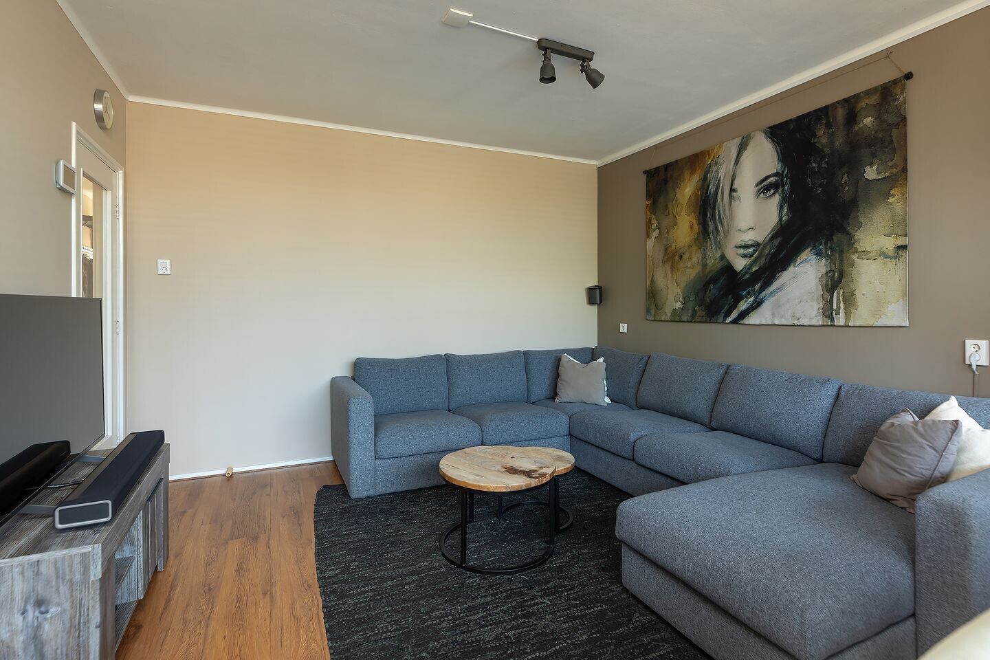 Appartement te koop: Neuweg 519, Hilversum
