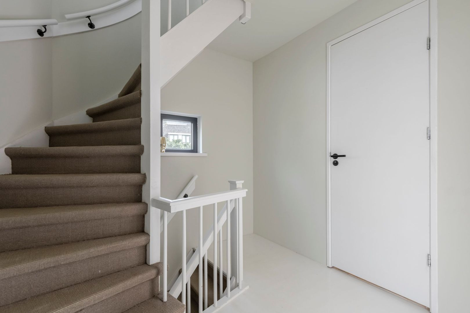 Twee-onder-één-kap te koop: Loosdrechtseweg 67, Hilversum
