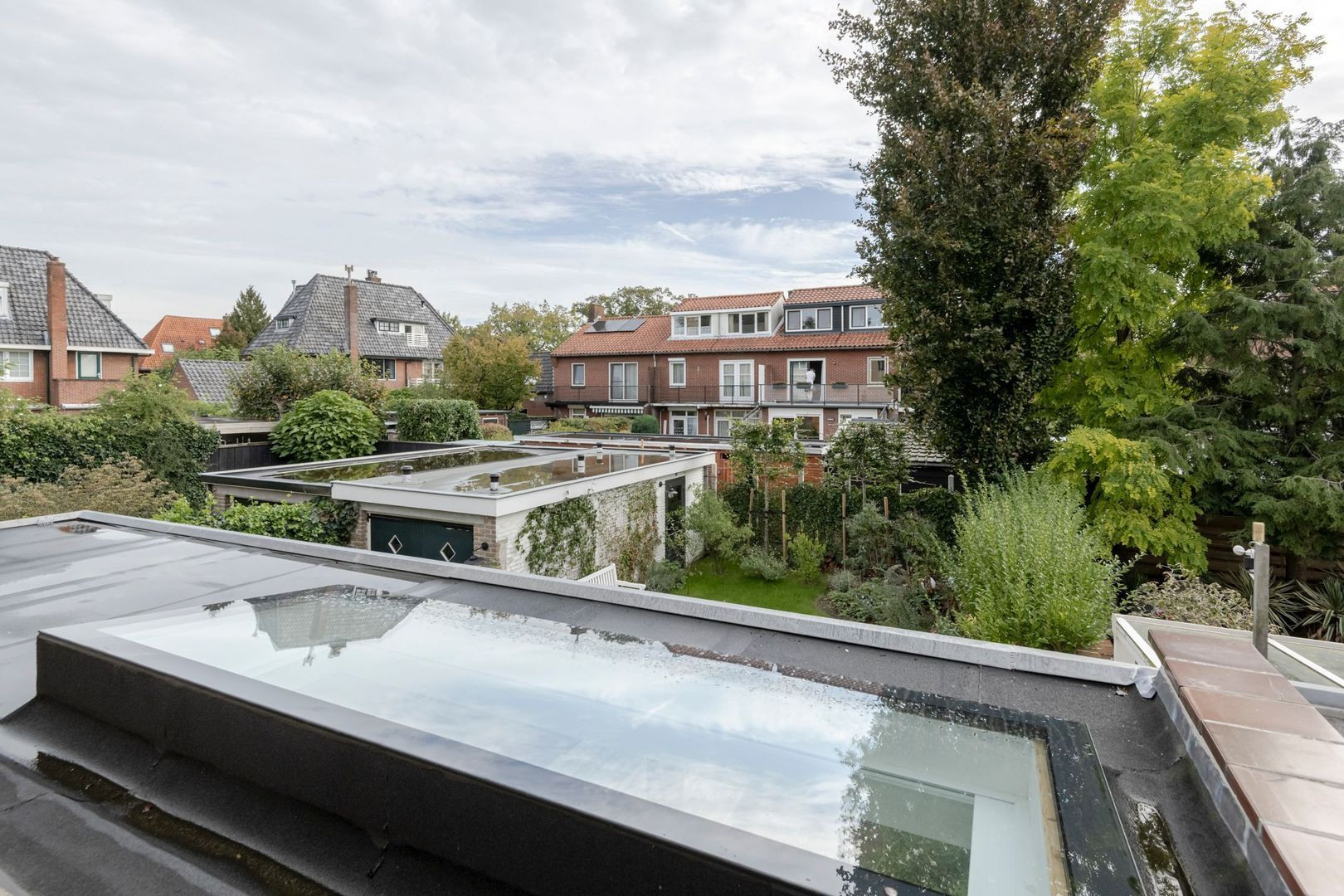 Twee-onder-één-kap te koop: Loosdrechtseweg 67, Hilversum