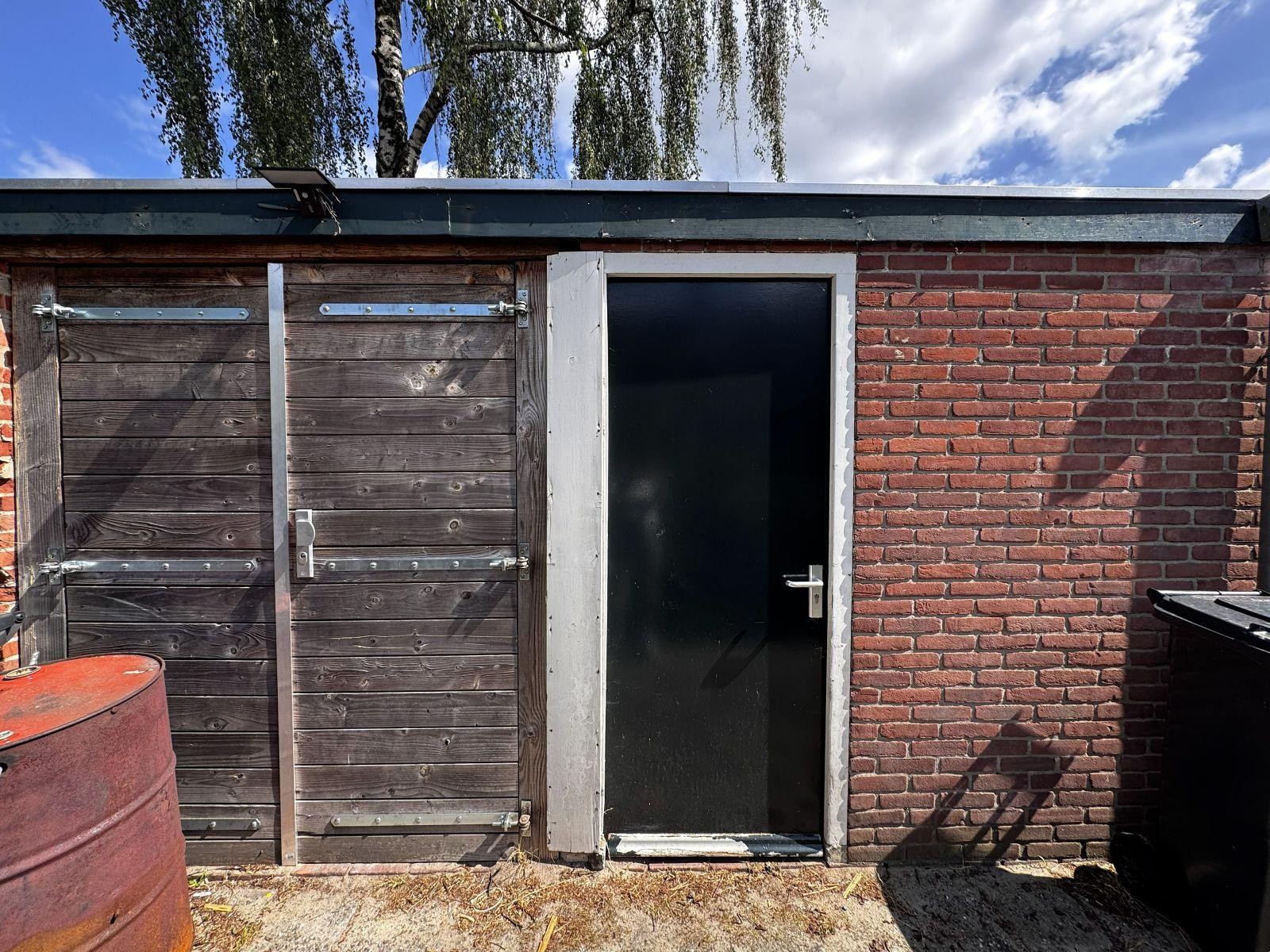 Tussenwoning te koop: Van Wassenaerlaan 5, Hilversum