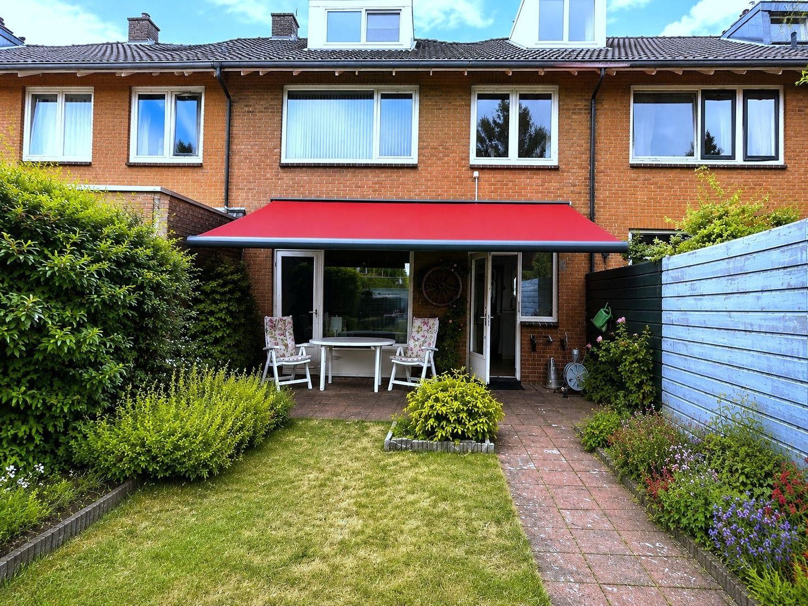 Tussenwoning te koop: Van Wassenaerlaan 5, Hilversum