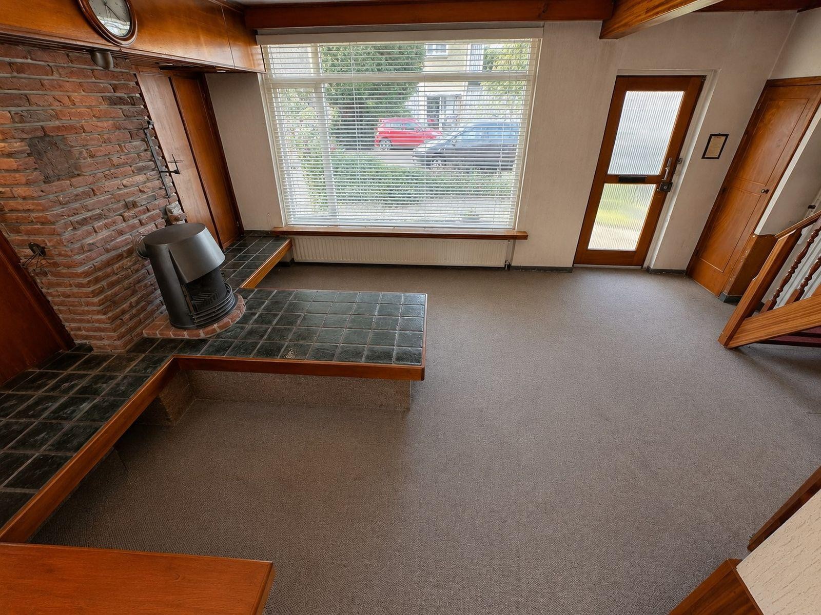 Tussenwoning te koop: Van Wassenaerlaan 5, Hilversum