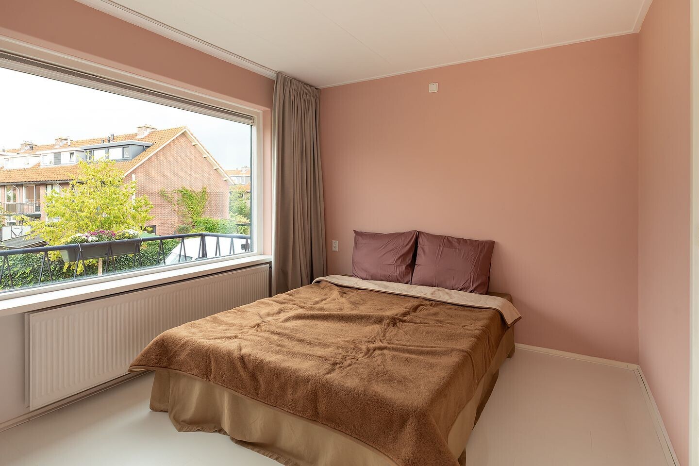 Tussenwoning te koop: Van Brakellaan 22, Hilversum