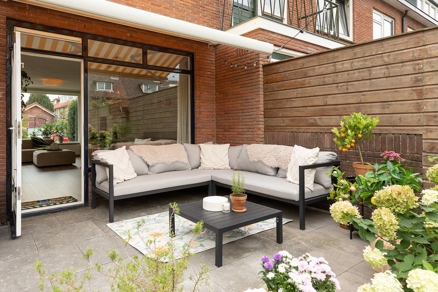Tussenwoning te koop: Van Brakellaan 22, Hilversum