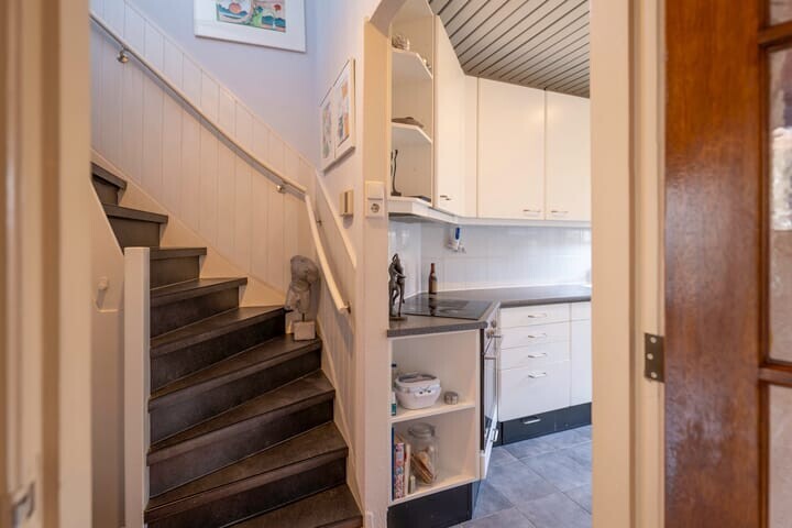 Hoekwoning te koop: Hazenstraat 70, Hilversum