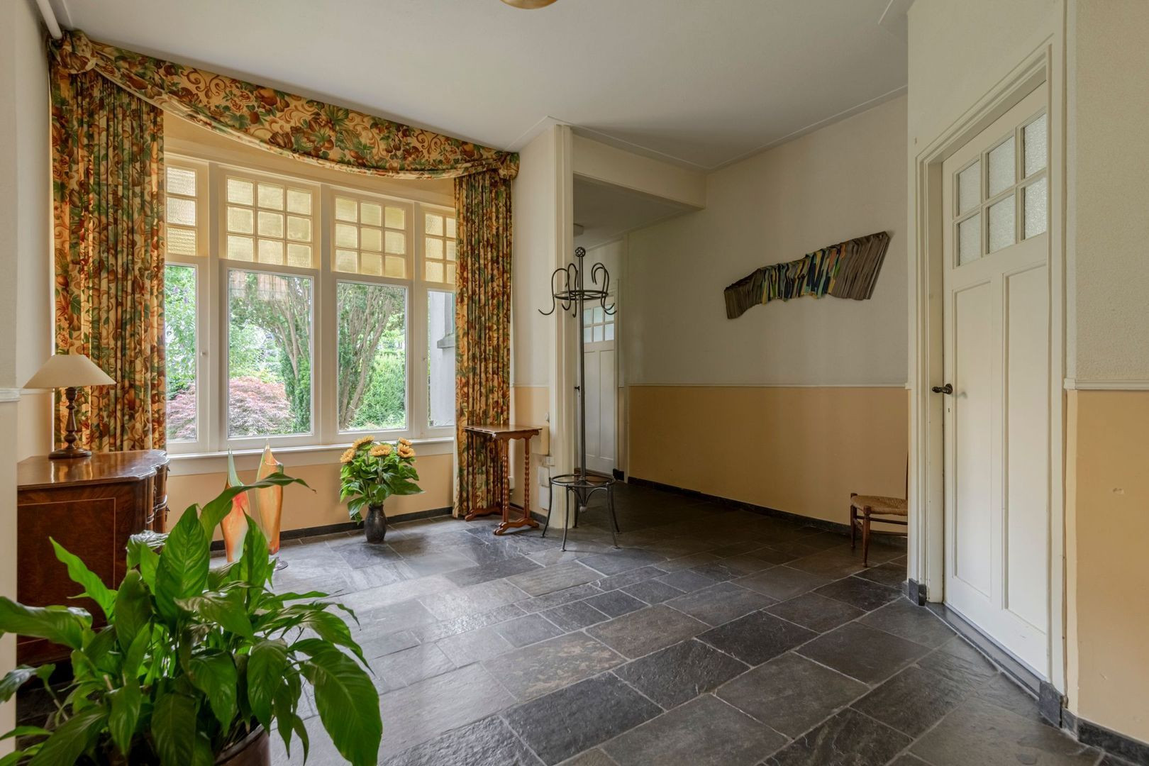 Vrijstaande woning te koop: Burgemeester Schooklaan 11, Hilversum