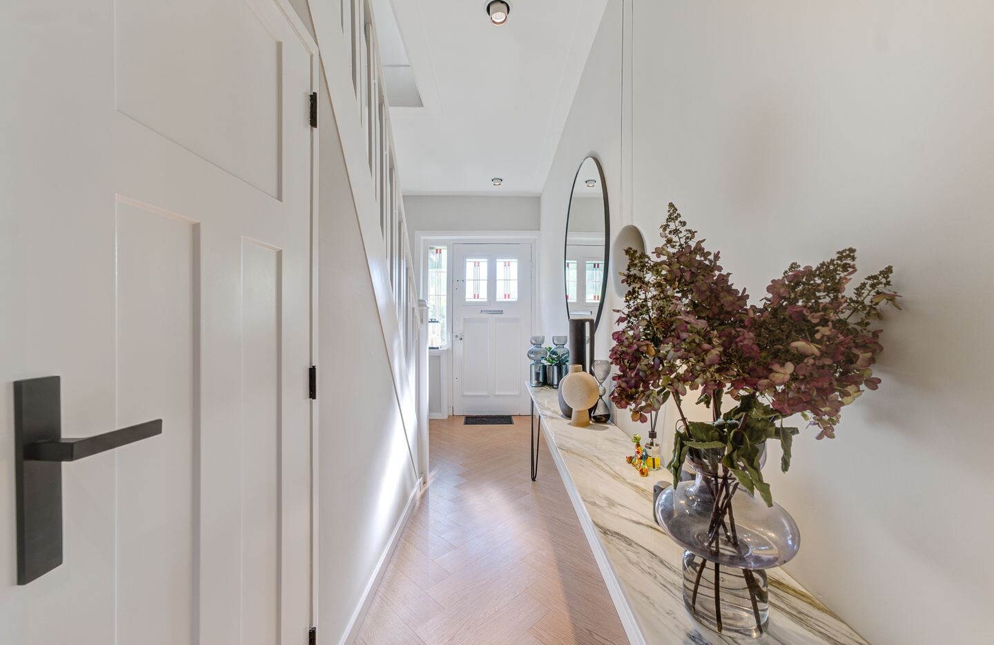 Vrijstaande woning te koop: Badhuislaan 8, Hilversum
