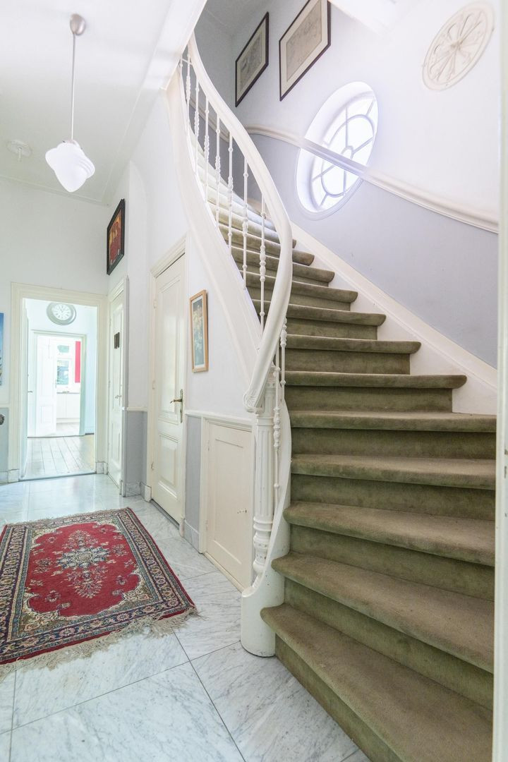 Vrijstaande woning te koop: Vaartweg 107, Hilversum