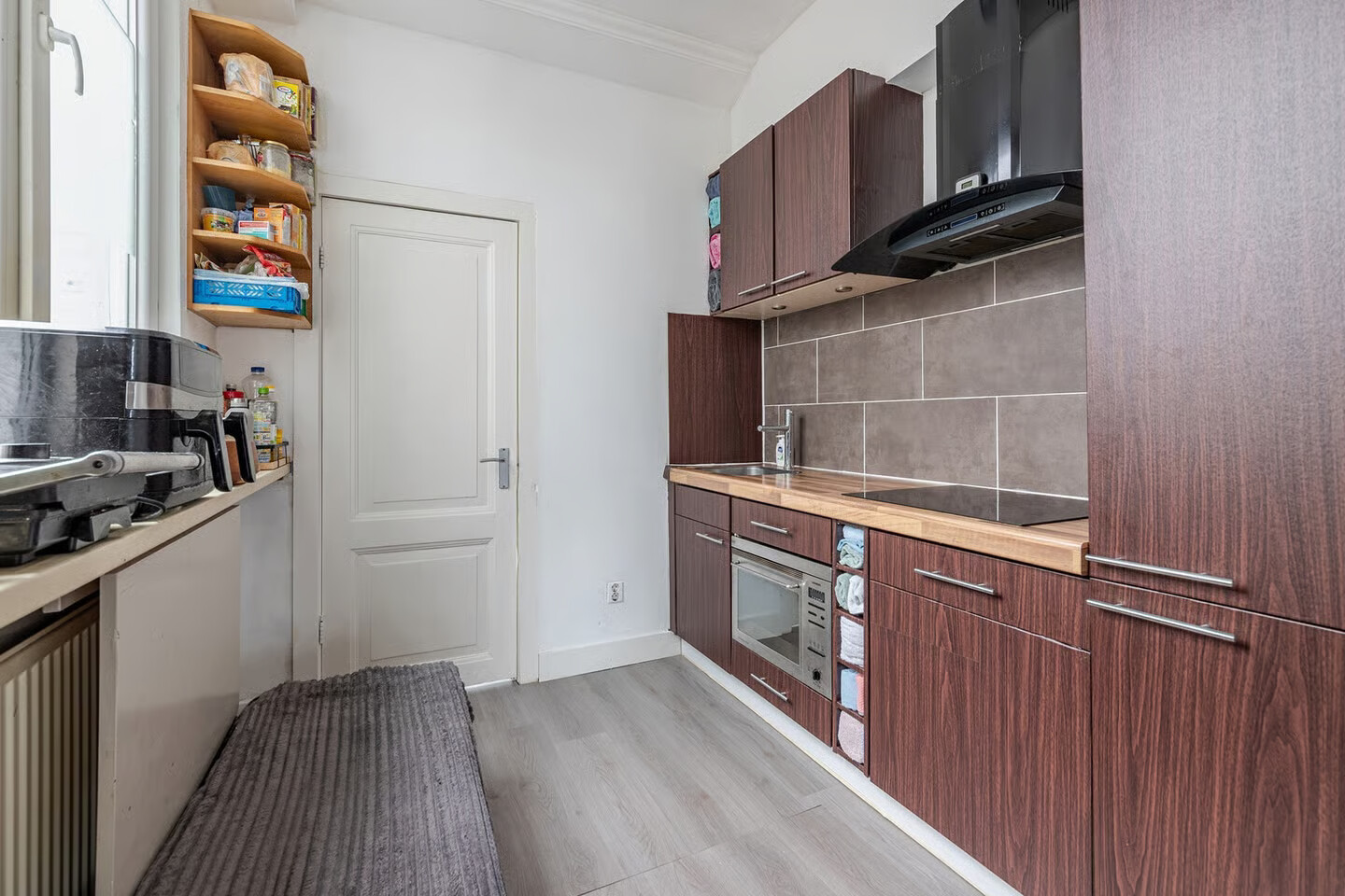 Tussenwoning te koop: Simon Stevinweg 18, Hilversum