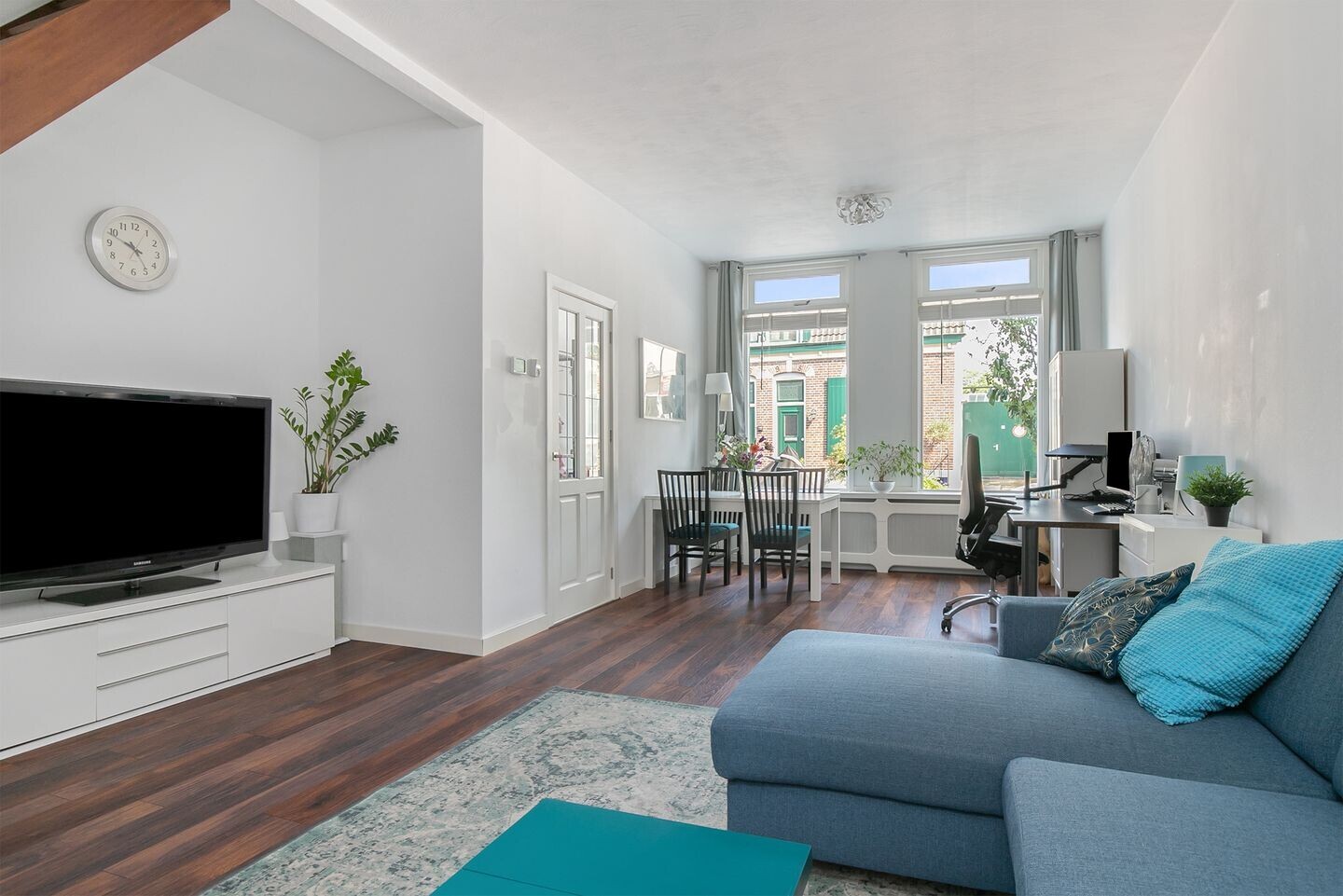 Tussenwoning te koop: Geuzenweg 81, Hilversum