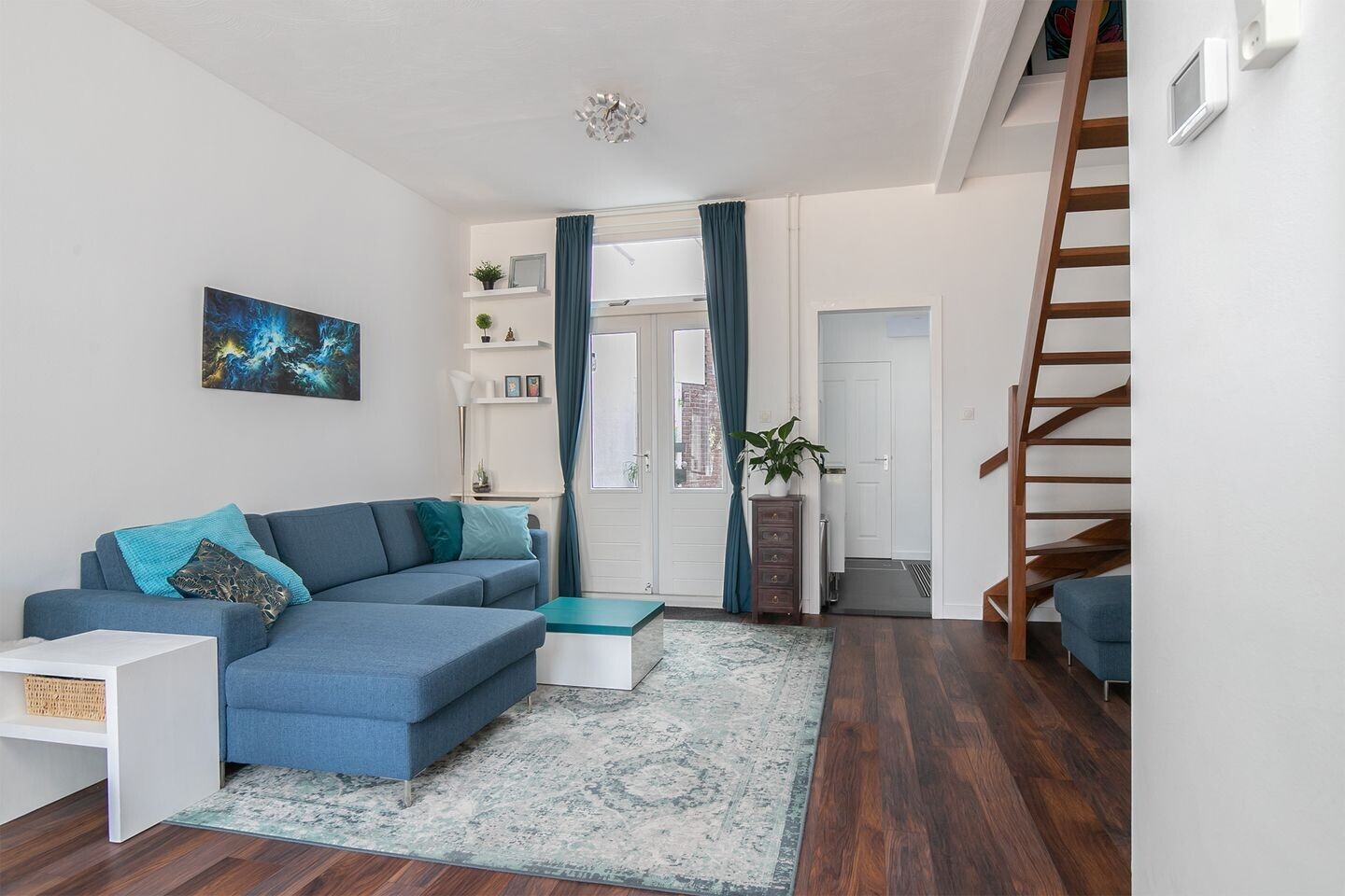Tussenwoning te koop: Geuzenweg 81, Hilversum