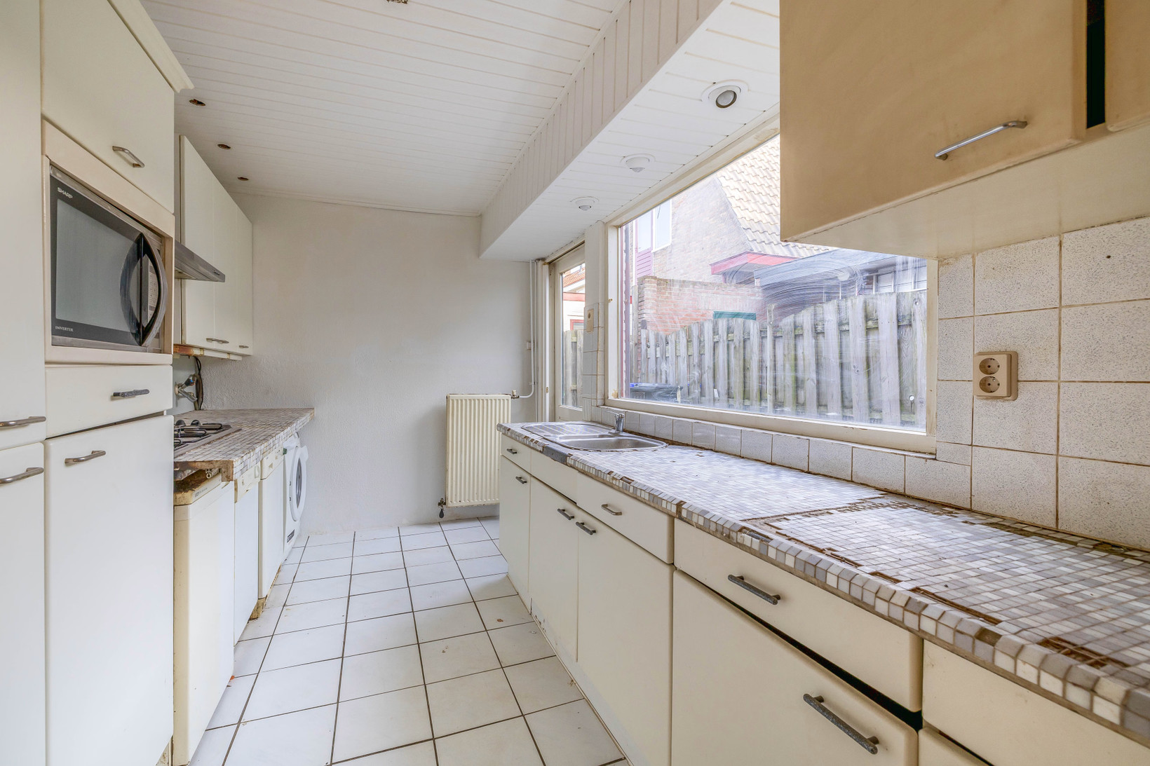 Tussenwoning te koop: Bakkerstraat 127, Hilversum