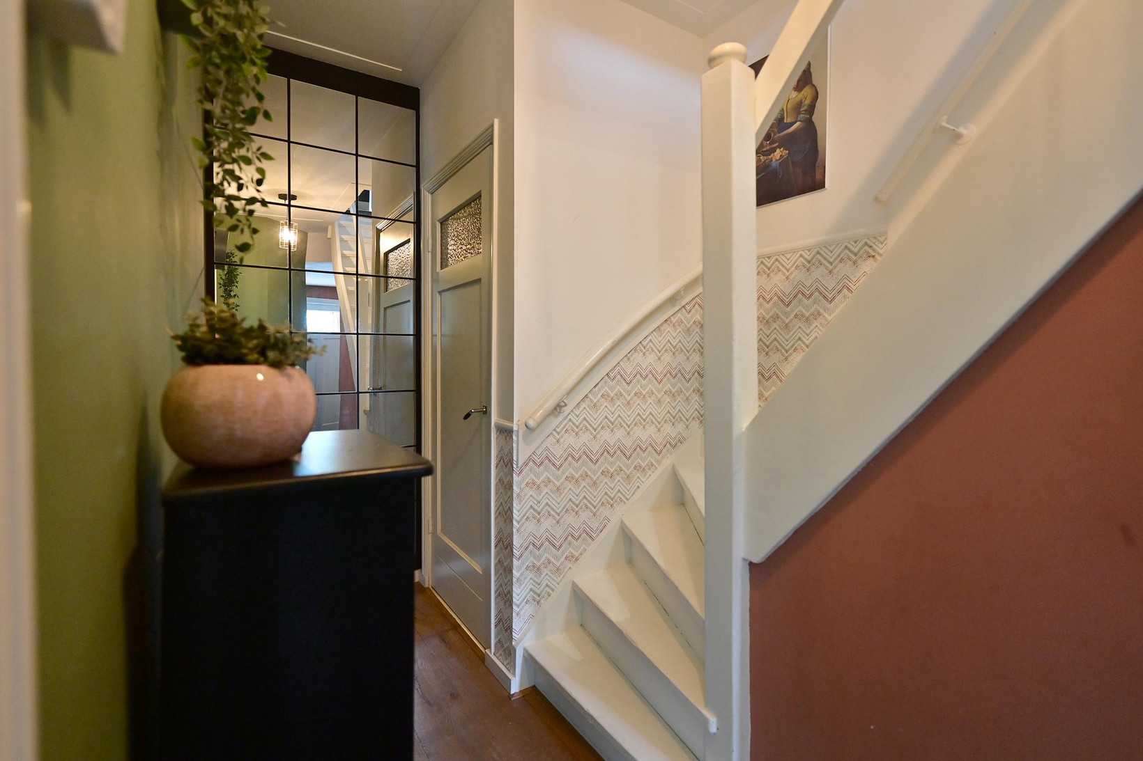 Tussenwoning te koop: Professor De Jongstraat 5, Hilversum