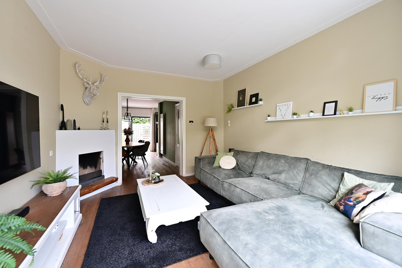 Tussenwoning te koop: Professor De Jongstraat 5, Hilversum
