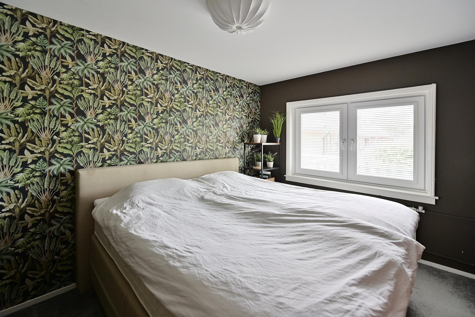 Tussenwoning te koop: Professor De Jongstraat 5, Hilversum