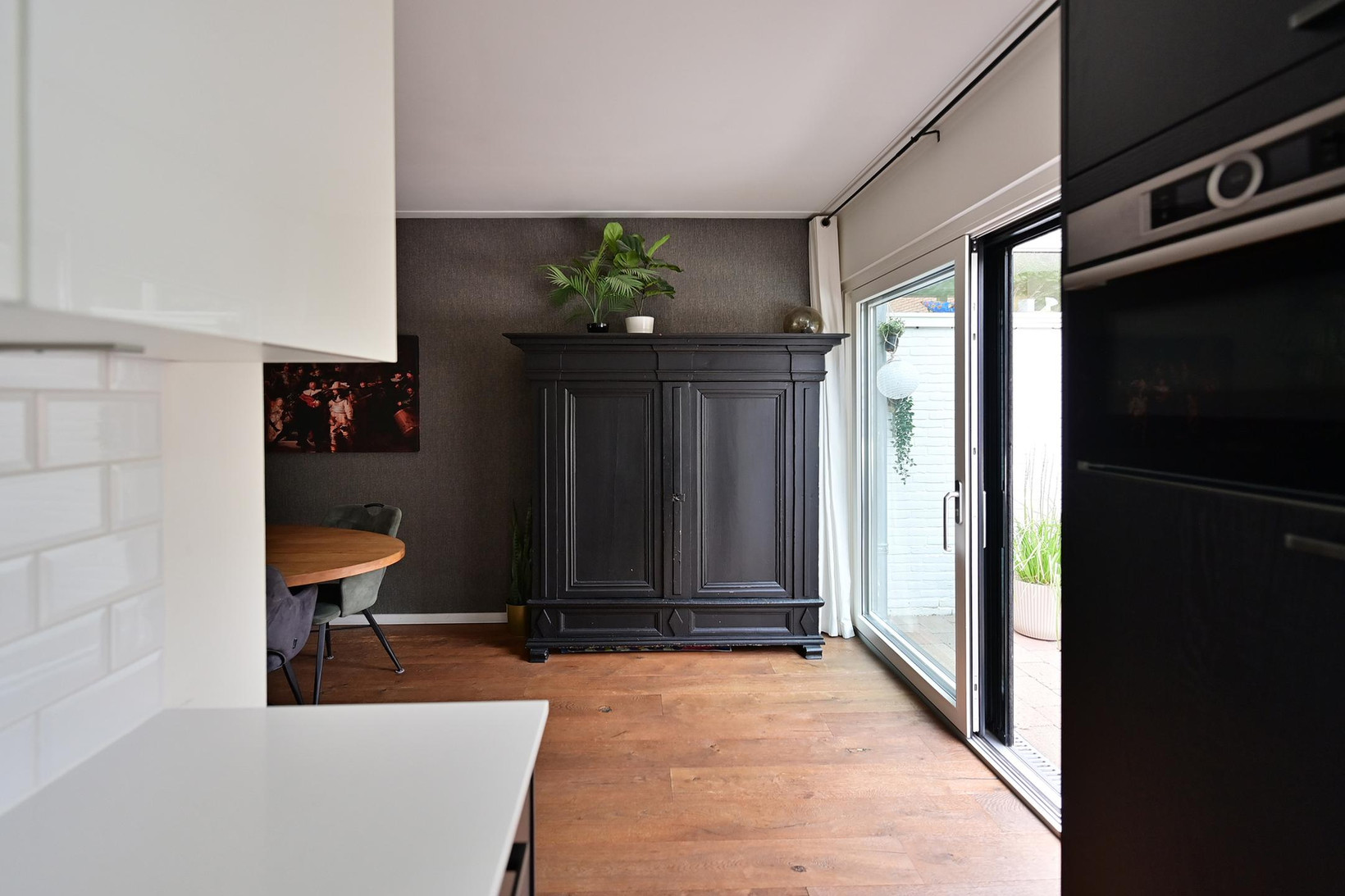 Tussenwoning te koop: Professor De Jongstraat 5, Hilversum