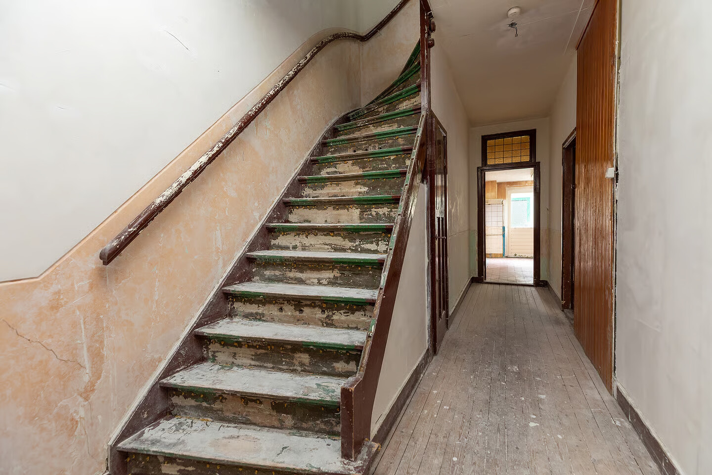 Tussenwoning te koop: Snelliuslaan 9, Hilversum