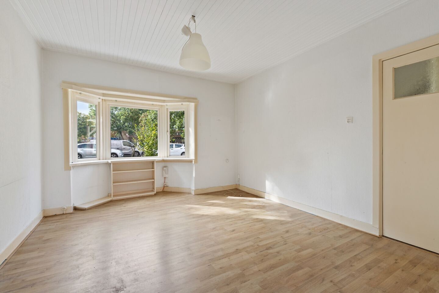 Tussenwoning te koop: Wegastraat 41, Hilversum