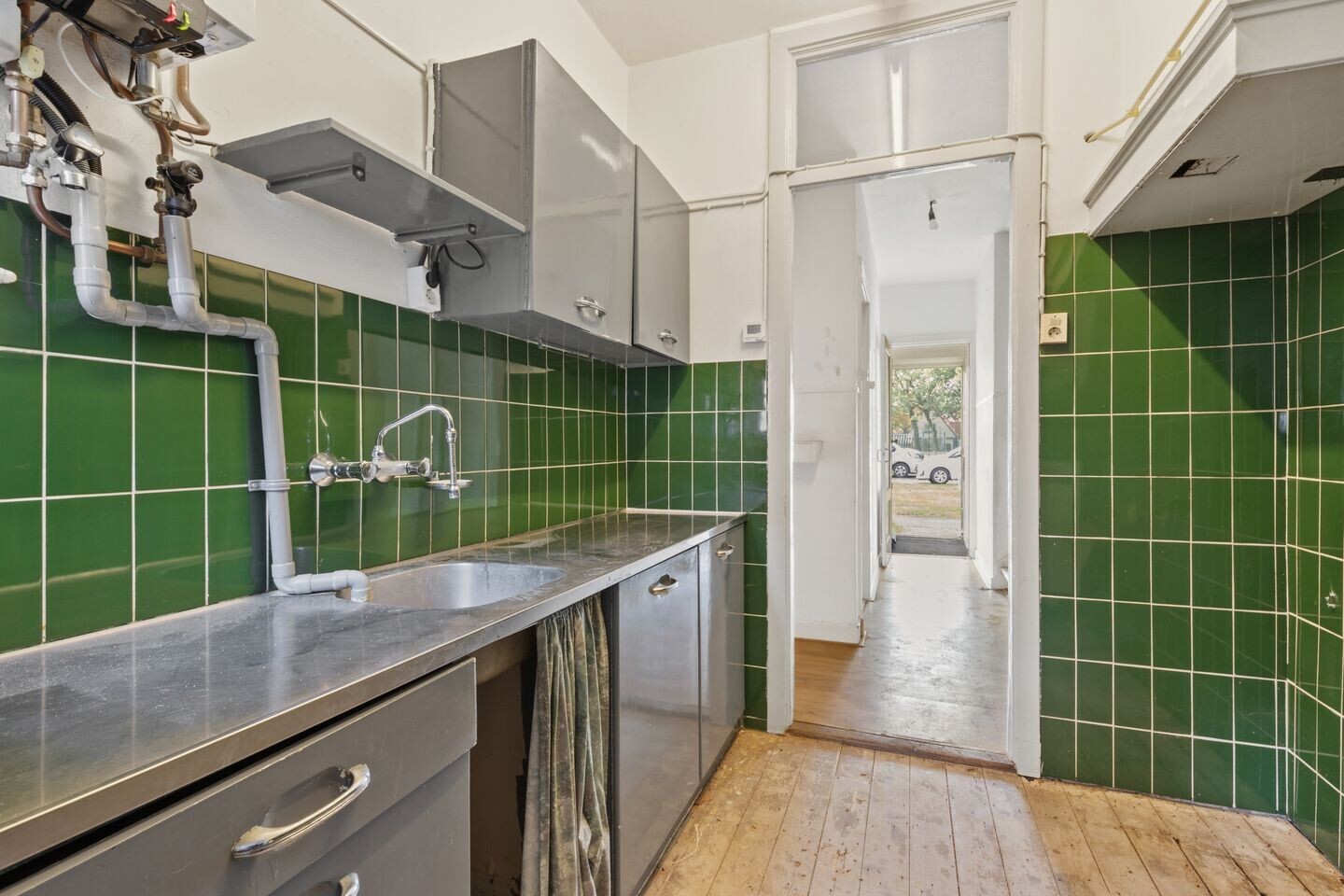 Tussenwoning te koop: Wegastraat 41, Hilversum