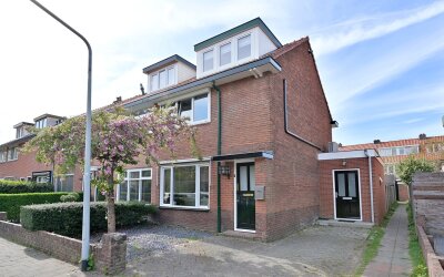 Curiestraat 48