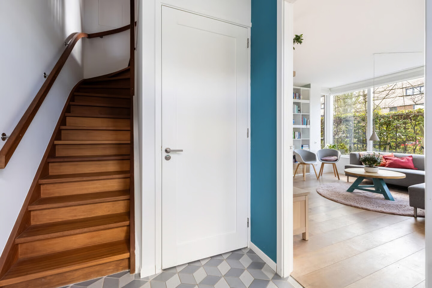 Twee-onder-één-kap te koop: Annie M.G. Schmidtstraat 2, Hilversum