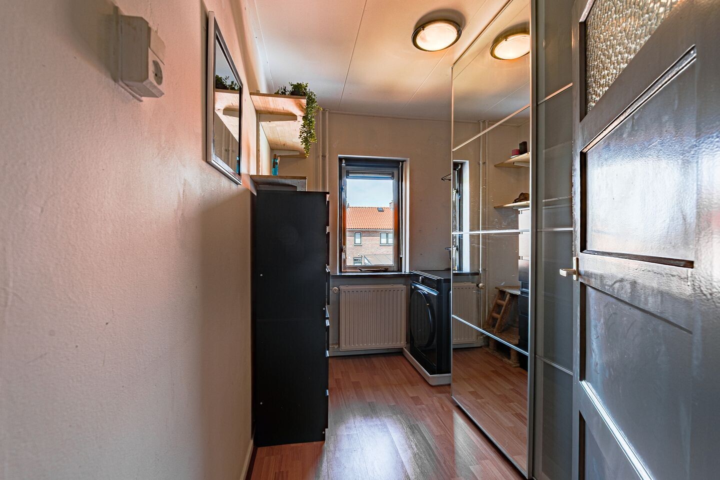 Hoekwoning te koop: Röntgenstraat 82, Hilversum