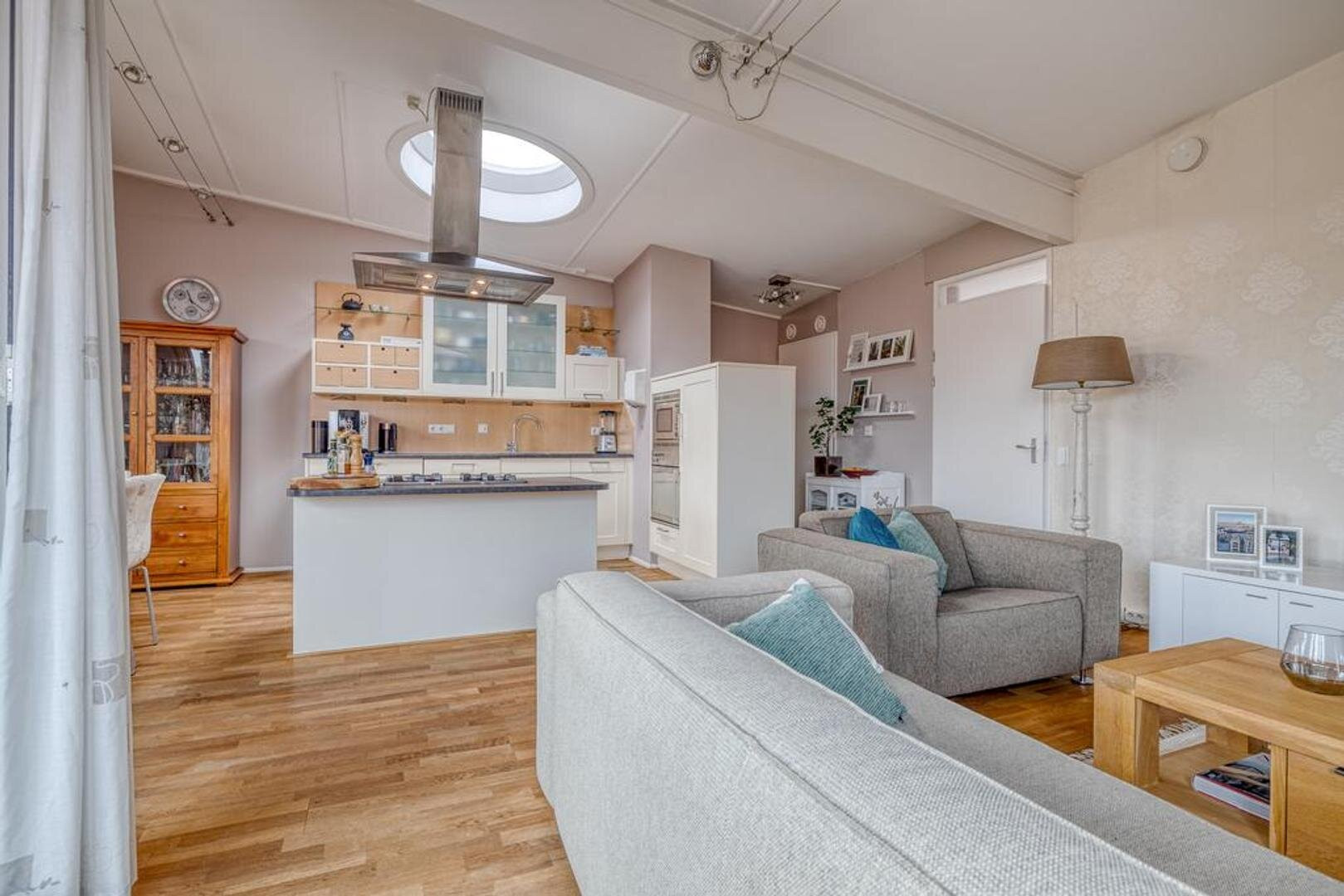 Appartement te koop: Spechtstraat 30, Hilversum