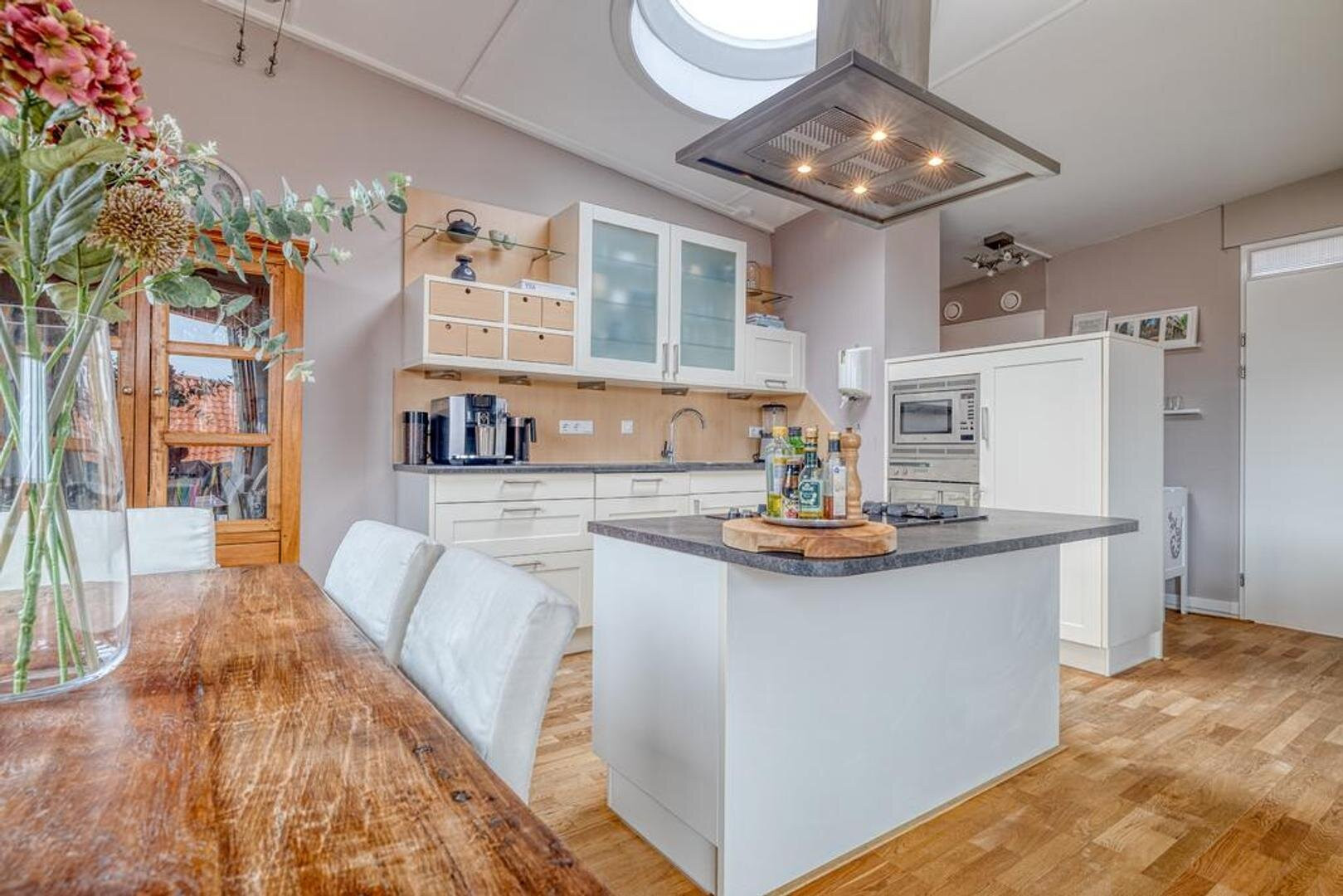 Appartement te koop: Spechtstraat 30, Hilversum
