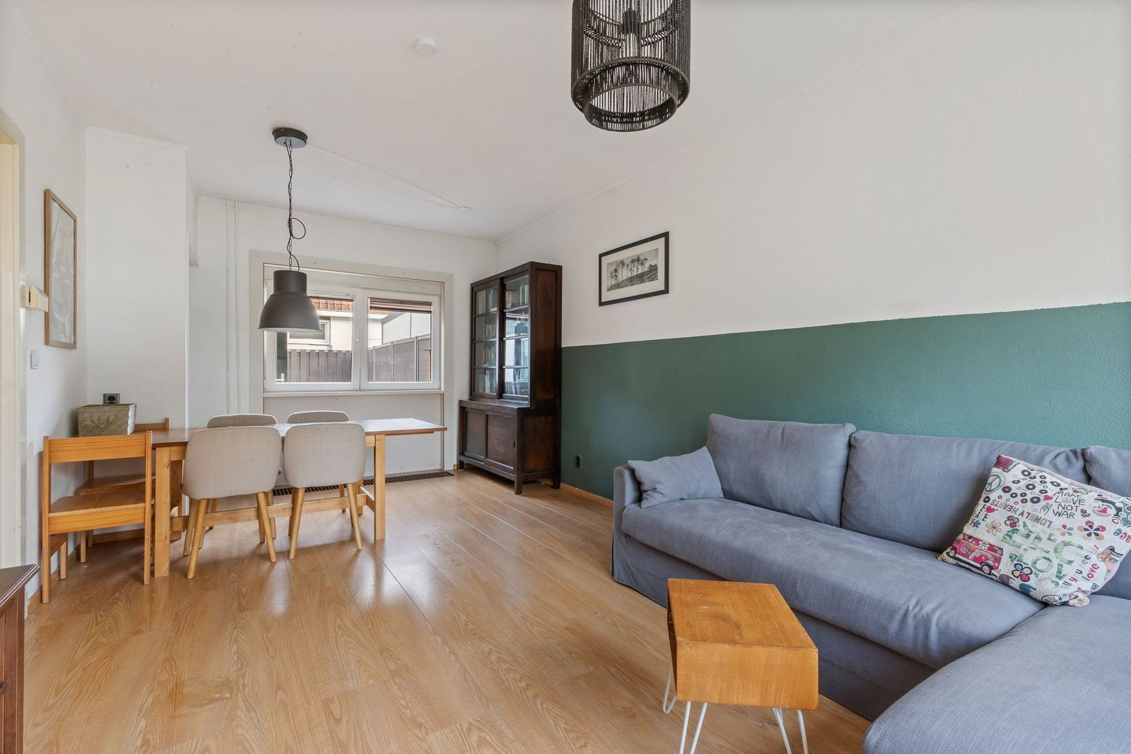 Tussenwoning te koop: Liebergerweg 141, Hilversum