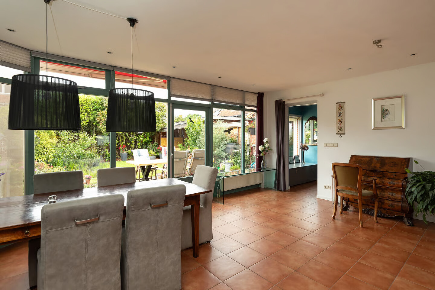 Hoekwoning te koop: van Mierislaan 2, Loosdrecht