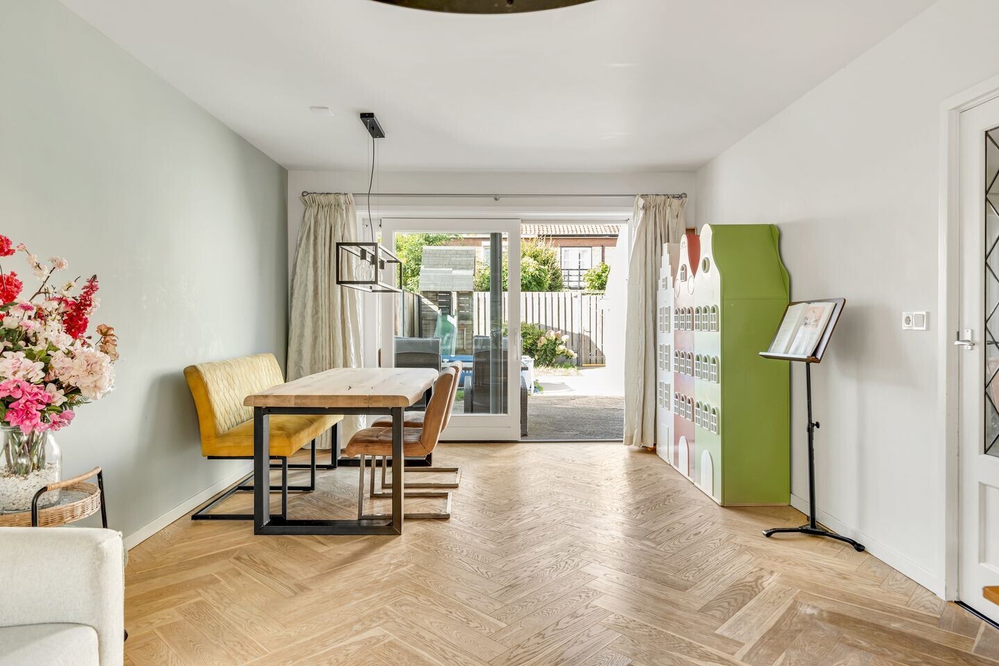 Tussenwoning te koop: Ruysdaellaan 28, Loosdrecht