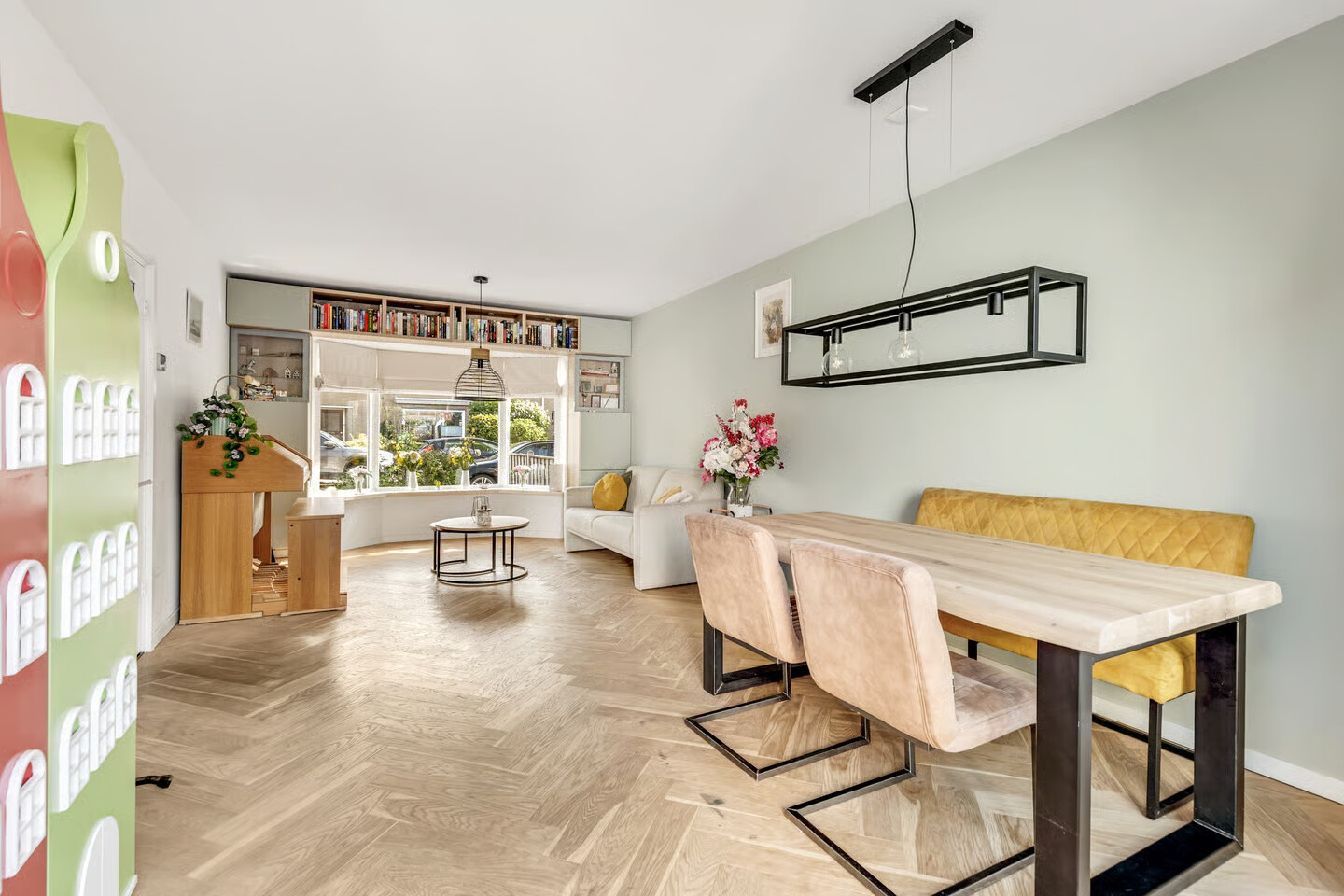 Tussenwoning te koop: Ruysdaellaan 28, Loosdrecht