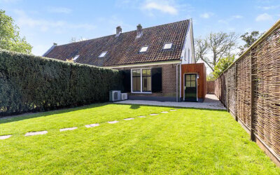 Nieuw-Loosdrechtsedijk 18
